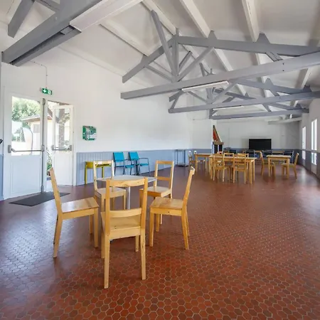 Paradis Les Chanterelles Parque de Campismo