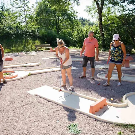 Paradis Les Chanterelles Parque de Campismo Saint-Rémy-sur-Durolle